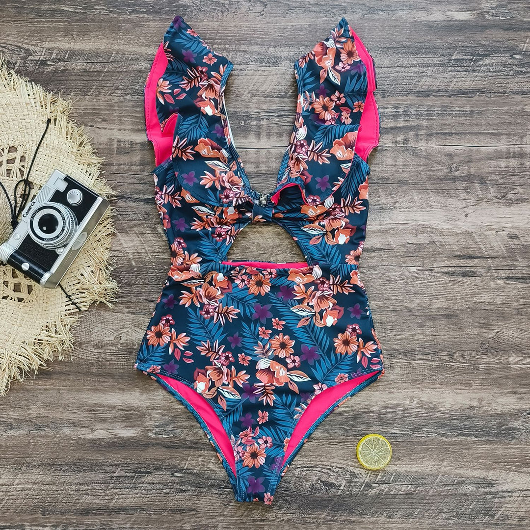 Dame One-piece badedragt med floral cut-out og ruffle detaljer Stilla