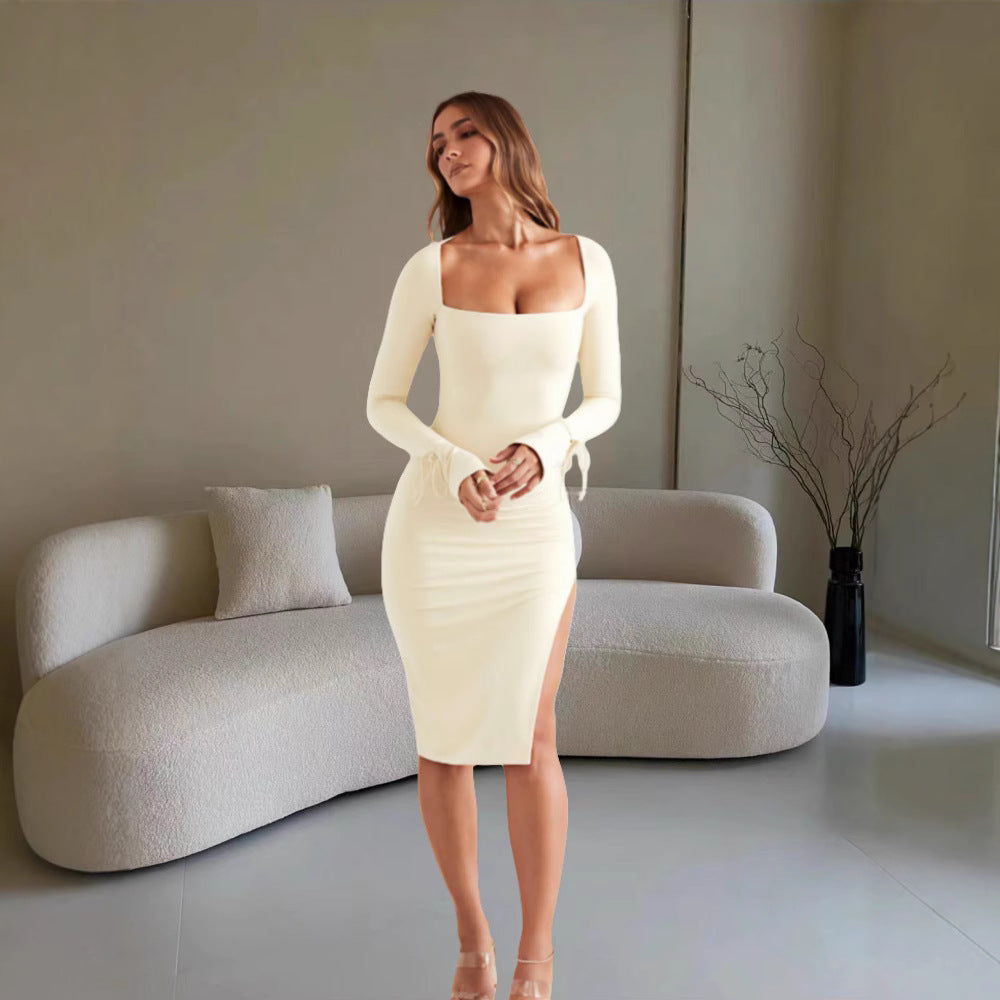 Dame Figurtilpasset Midi-Kjole med stilfuld Cut-Out og fine detaljer Stilla