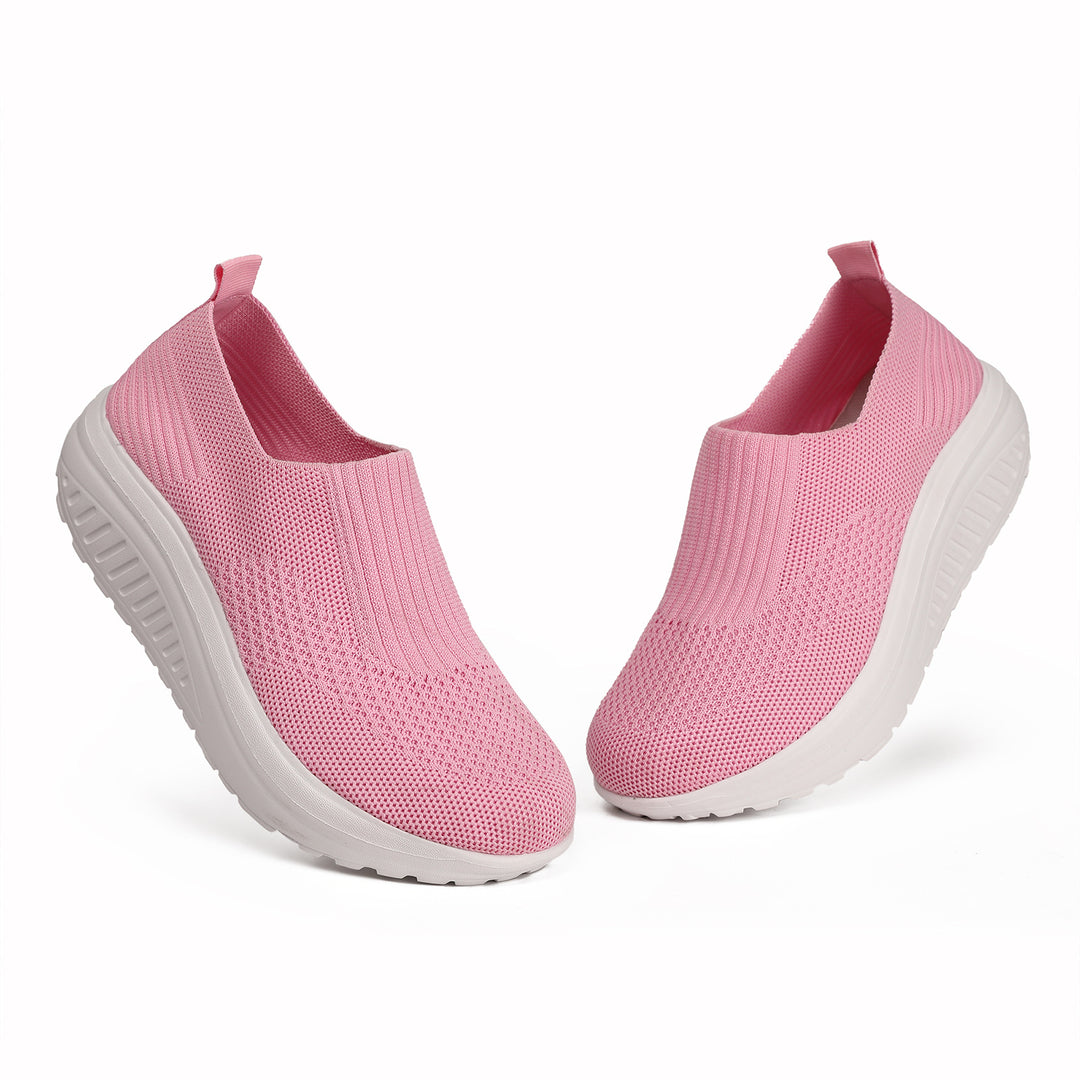Dame nan Slip-On-strikskotype med elastisk indgang og viskoelastisk komfortsål Skovae