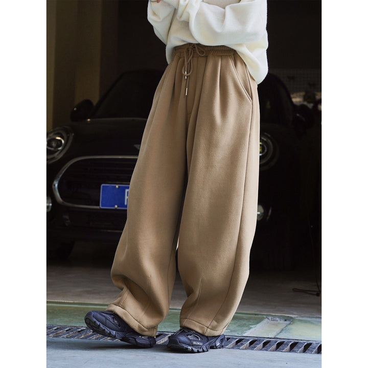 Kvinders Komfortable Oversized Hoodie Jakke med Generøse Lommer og Snoretræk Stilla