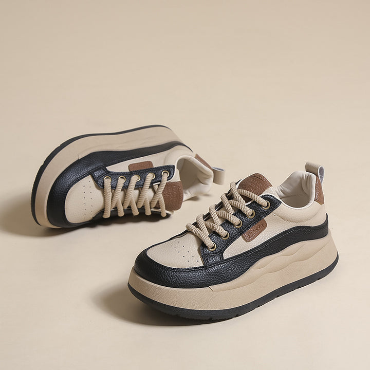 Dame sporty sneakers med tyk sål og innovativ overfladestruktur Stilla