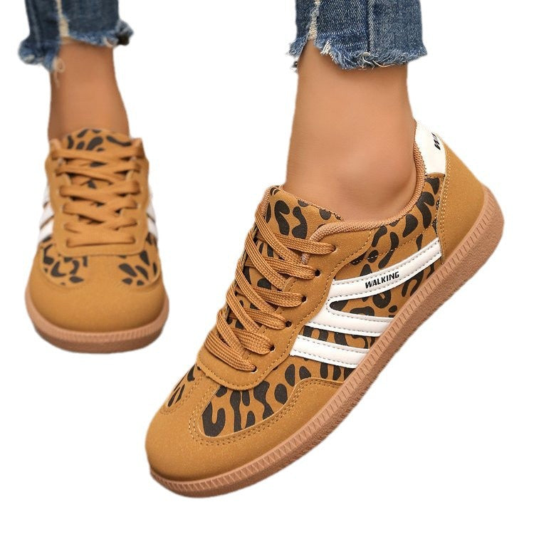 Dame Glitrende Sneakers med moderigtigt Overmateriale og behagelig Sål Stilla
