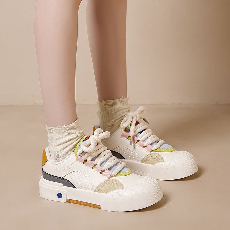 Dame Komfortable Sneakers med farverige accenter Stilla