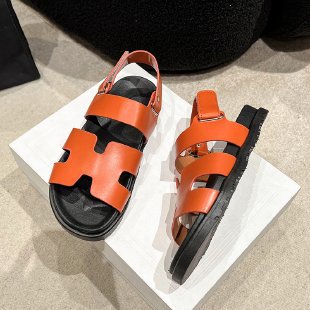 Dame Komfort Sandaler med justerbare remme og polstret fodseng Stilla