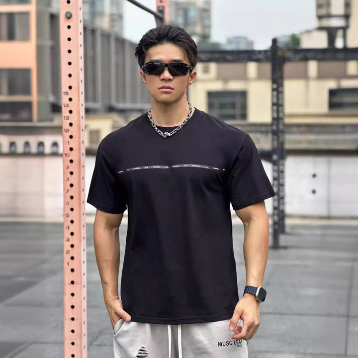 Herrer Mode-T-shirt med moderne skrift og afslappet pasform Stilla