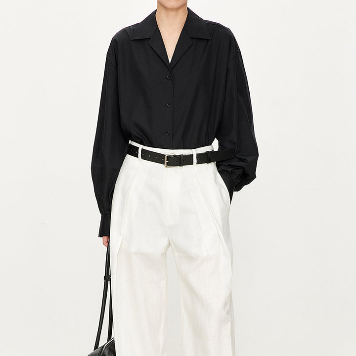 Dame Oversized Skjorte med elegante Puffærmer og moderne Ståkrave Stilla