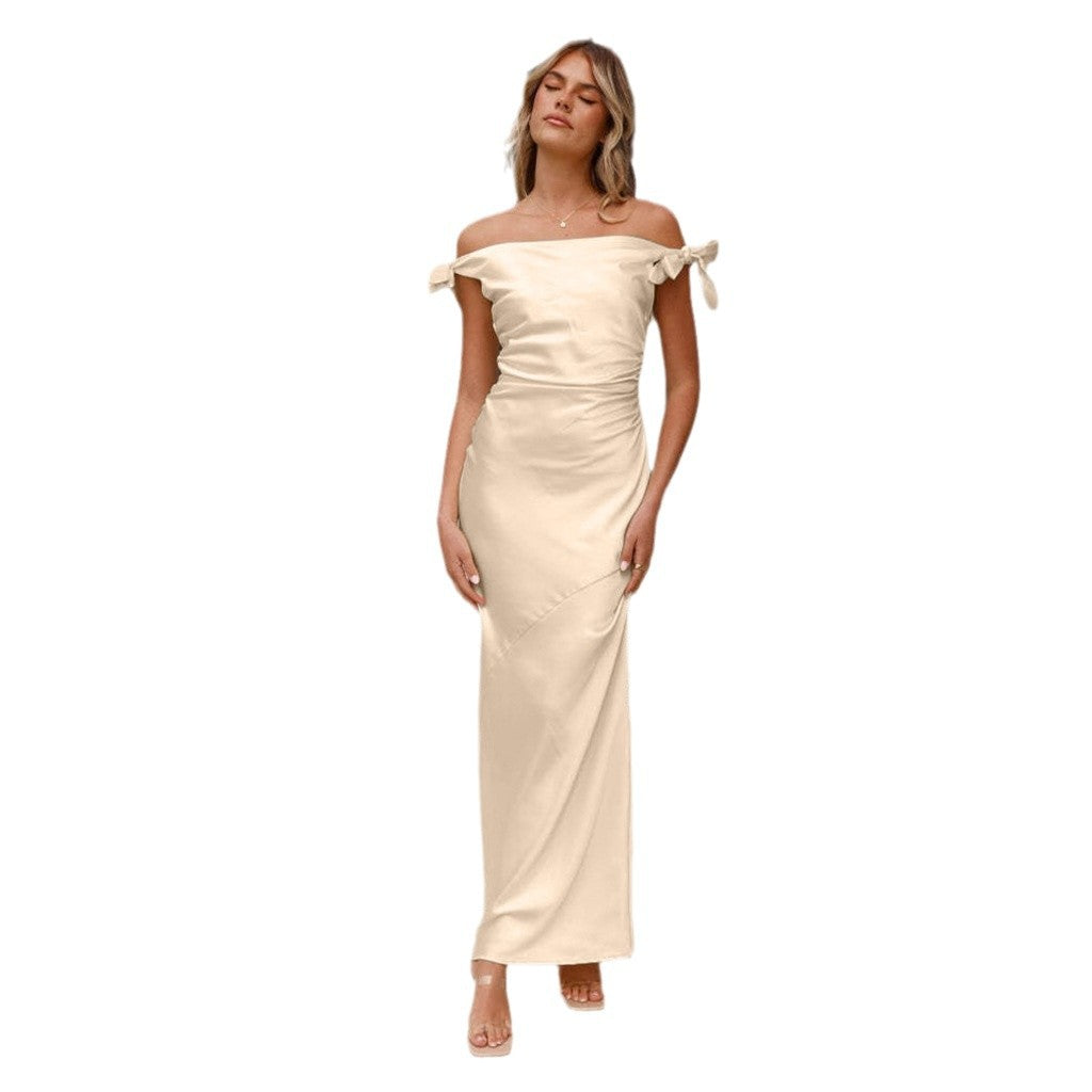 Dame Off-Shoulder Maxikjole med elegant Wickeldesign Stilla