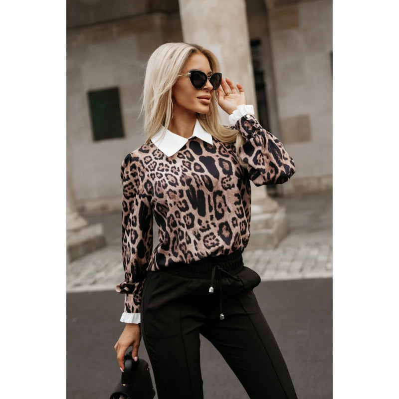 Damebluse med leopardmønster og kontrasterende krave Stilla