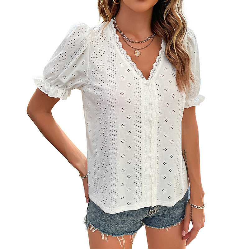 Feminine broderet bomuldsbluse Stilla