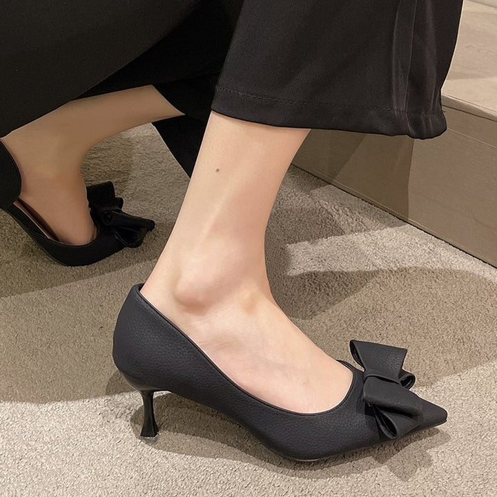 Dame Elegante Pumps med dekorative sløjfer og glamorøs accent Stilla
