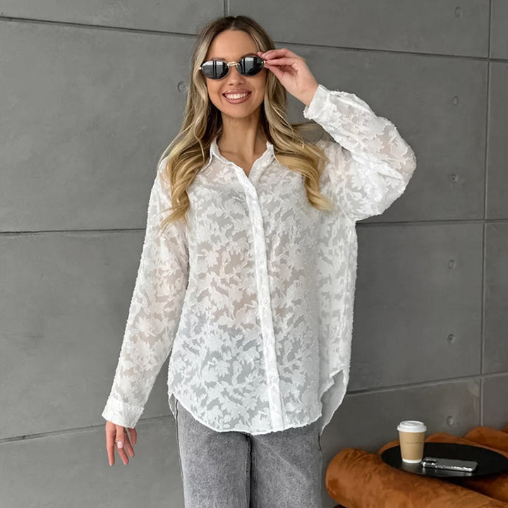 Dame Gennemsigtig Bluse med blomstret design og elegante detaljer Stilla