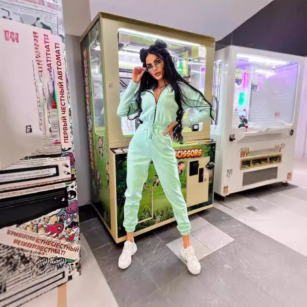 Dame jumpsuit med høj krave og elastisk talje Skovae