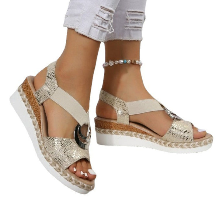 Dame Wedge-sandaler med smart korkhælhøjder og moderne remdesign Stilla