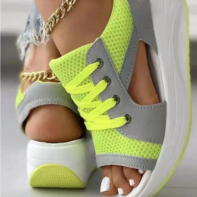 Dame Sporty Sandaler med åndbart netoverdel og fleksibel plateau Stilla