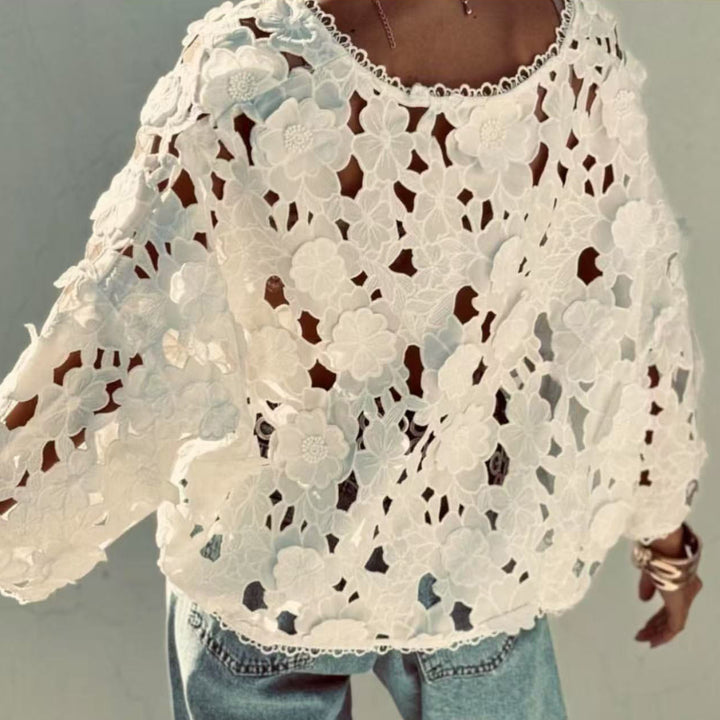 Damebluse i finspids med blomsterdesign Stilla