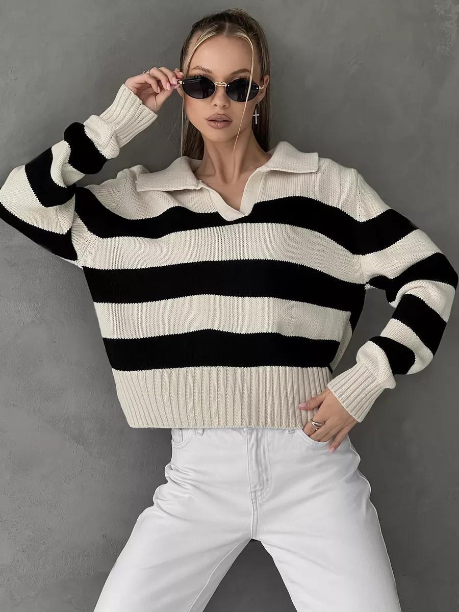 Kvinders sporty sweater med stribet mønster og krave Stilla