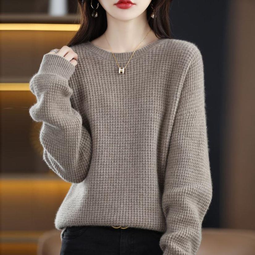 Kvinders afslappede og varme sweater lavet af ædel strik Stilla