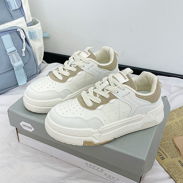 Dame Bequeme Sneakers i sporty design med forstærket sål Stilla
