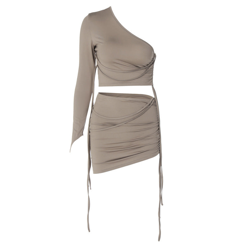 Dame Crop-Top og Miniskørt Sæt med off-shoulder Design og Rüschen Stilla