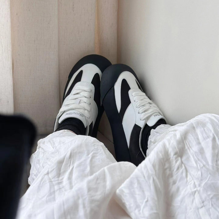 Dame Sporty Sneakers med moderne design og skridsikker sål Stilla