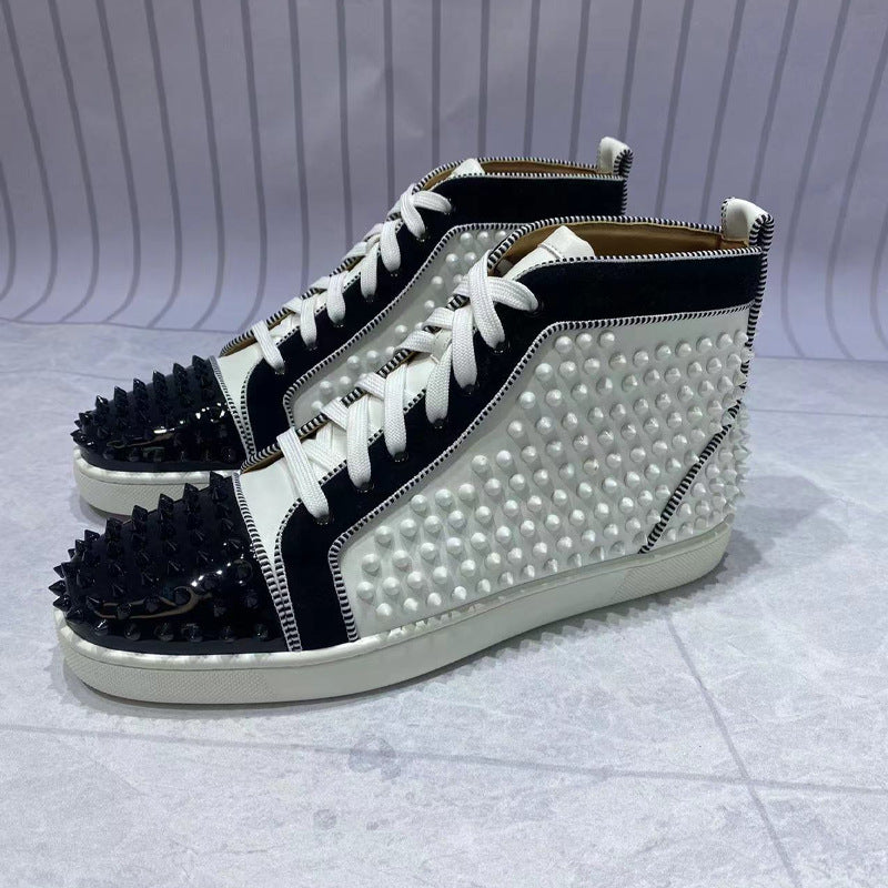 Femme Fashion-Forward Spiked High-Top Sneakers Stilla