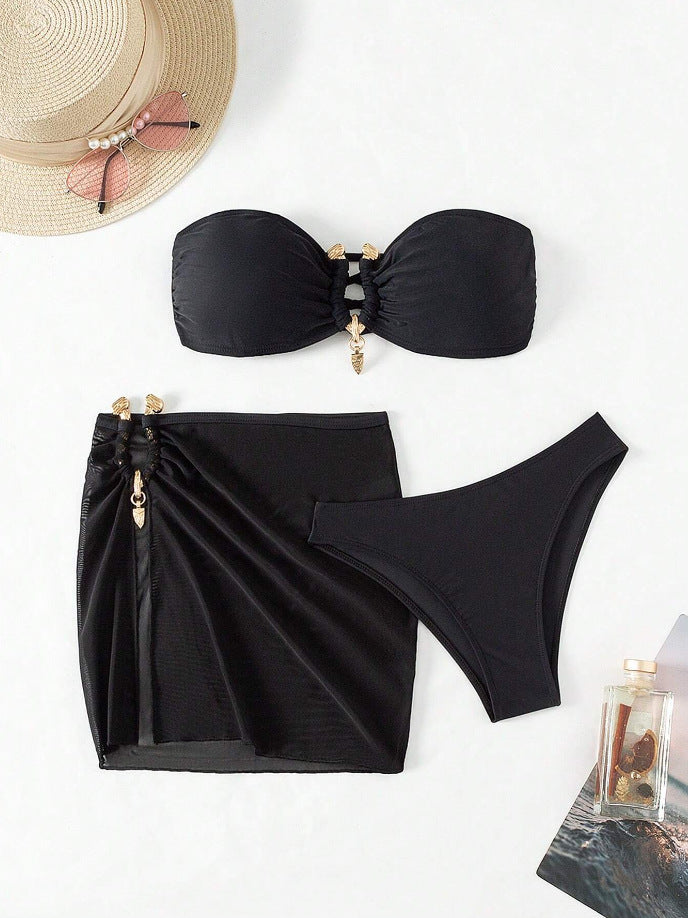 Dame Bandeau-bikini-sæt med elegant nederdel-overlay Skovae