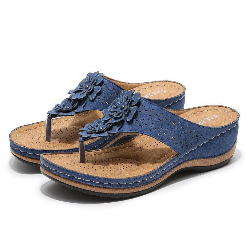 Dame komfortable toe-separator-sandaler med dekorative blomsterapplikationer og ergonomisk fodseng Stilla