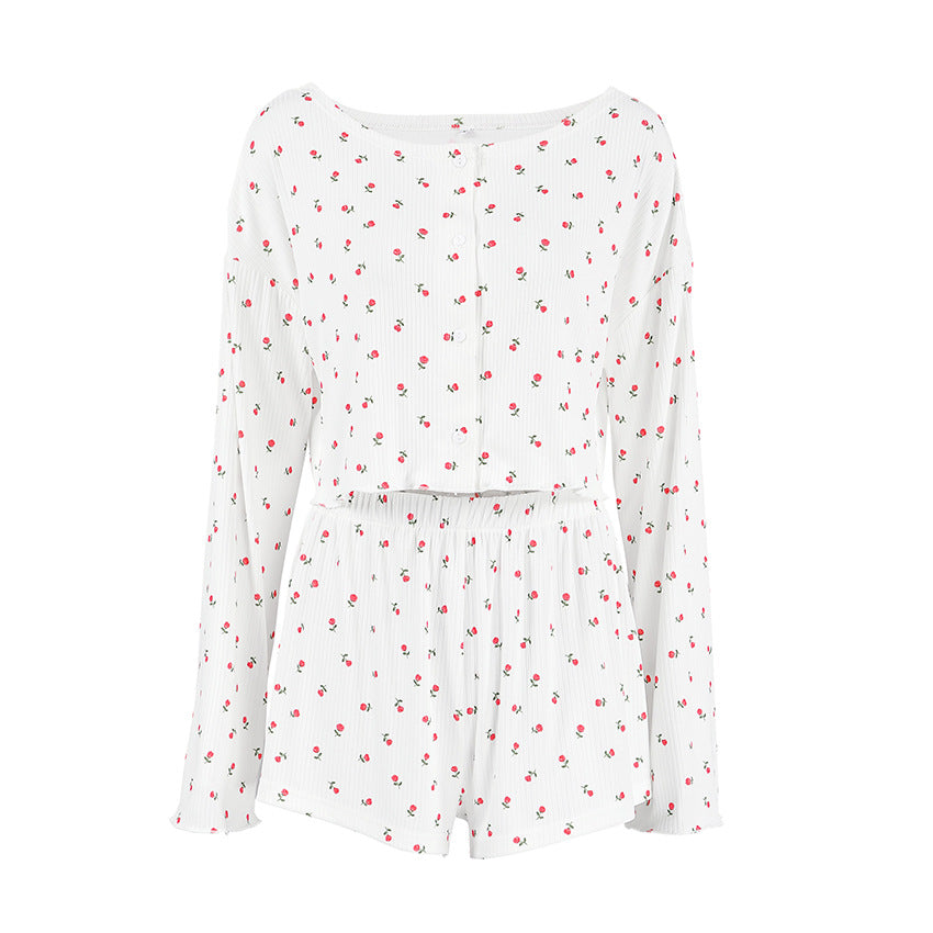 Dame hyggeligt pyjamasæt med blomsterprint og cropped top Stilla