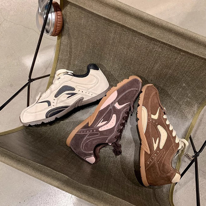 Dame sportlige sneakers med åndbar overmaterialestruktur og polstret indersål Stilla