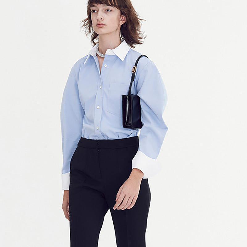 Dame let bluse med kontrasterende krave Stilla