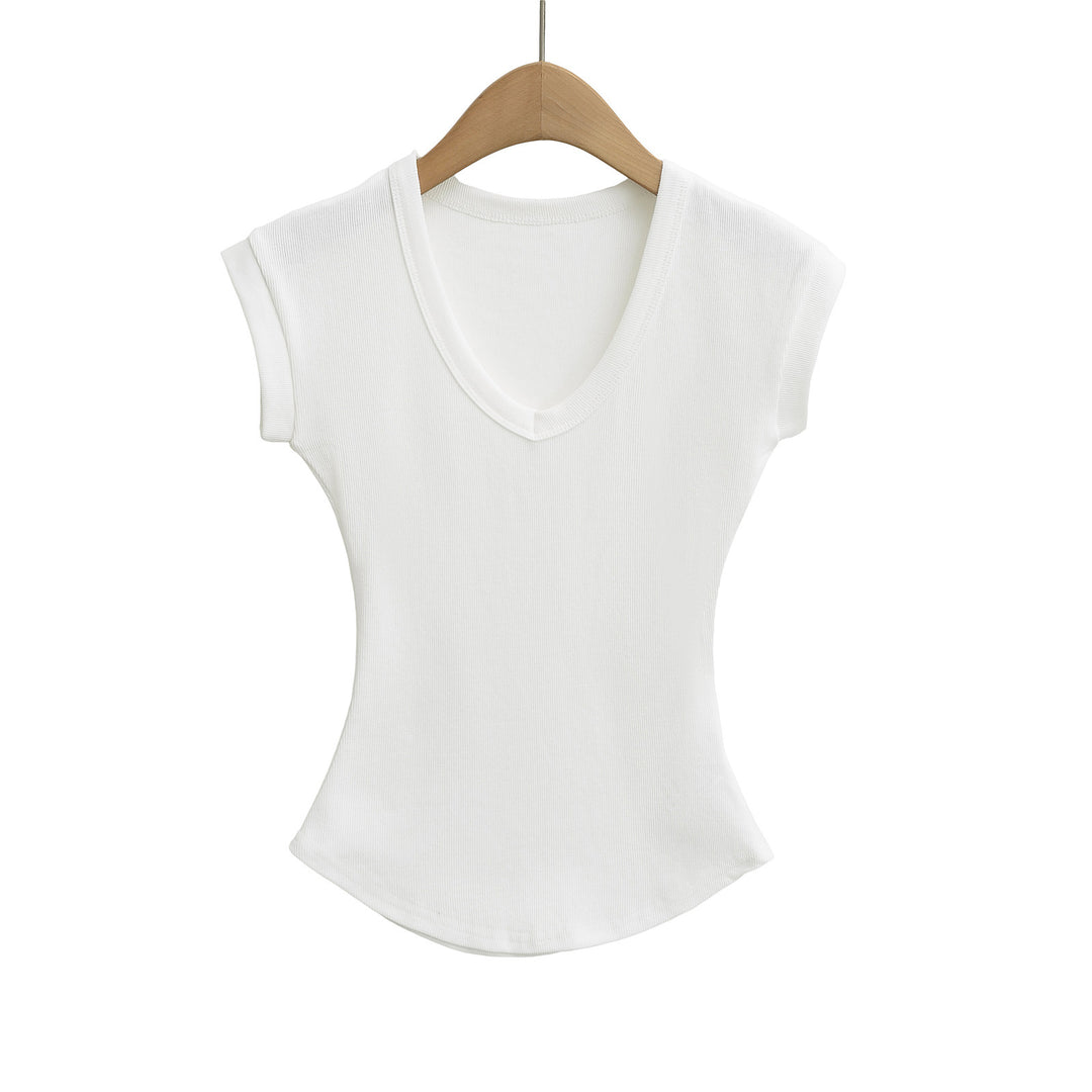 Dame V-hals T-shirt med figursyet snit og blødt materiale Stilla