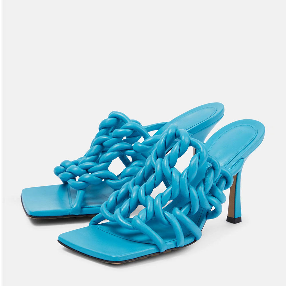 Femme høje hæle slide sandaler med kunstnerisk kædedetail Stilla