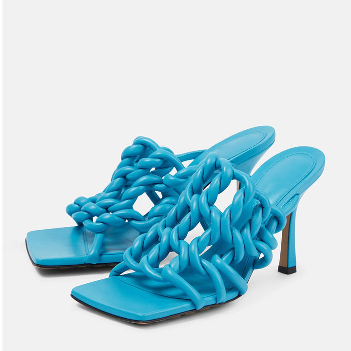 Femme høje hæle slide sandaler med kunstnerisk kædedetail Stilla
