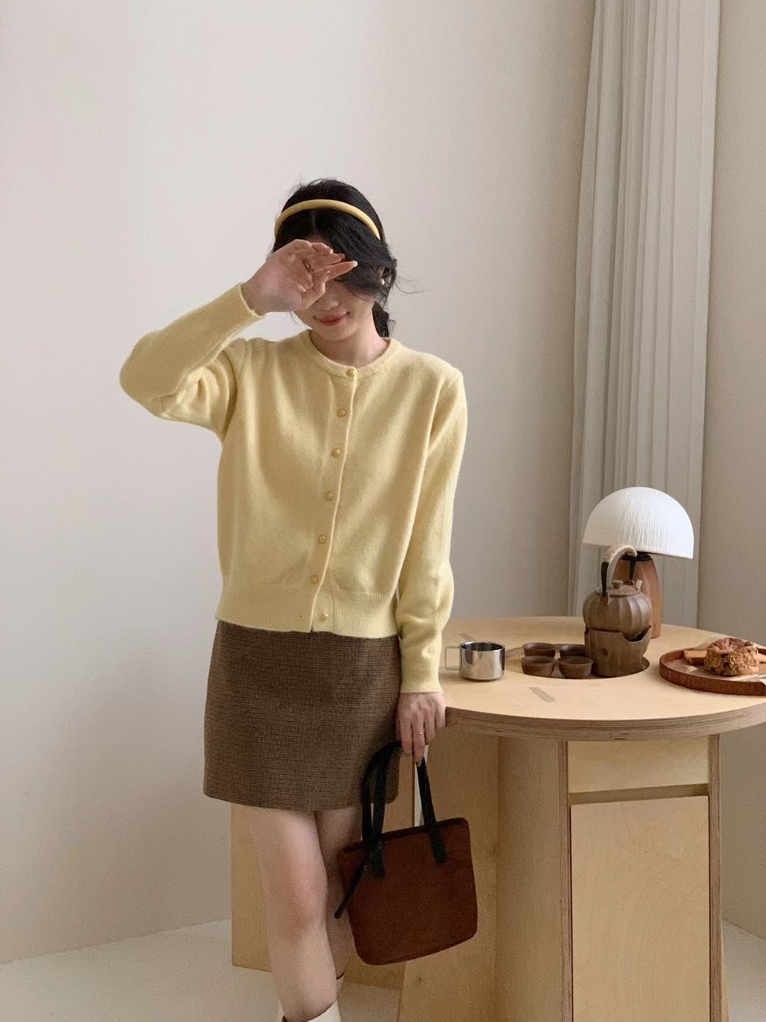 Kvinders cardigan med elegante knapdetaljer og blødt materiale Stilla