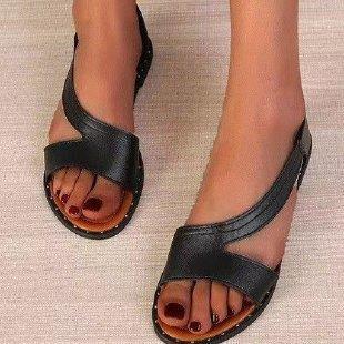 Dame sandaletter med elegante krydsremme og komfortabelt fodseng Stilla