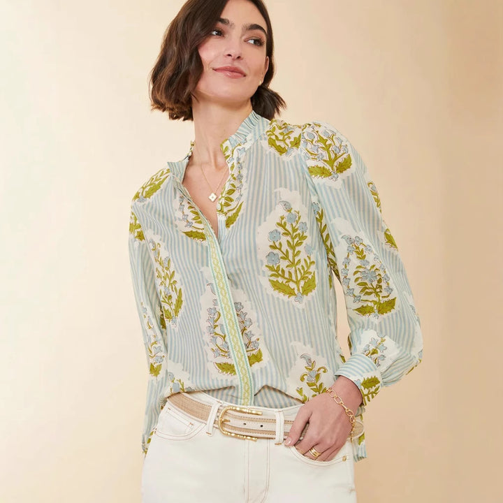 Damebluse med blomstermønstre og ståkrave Stilla