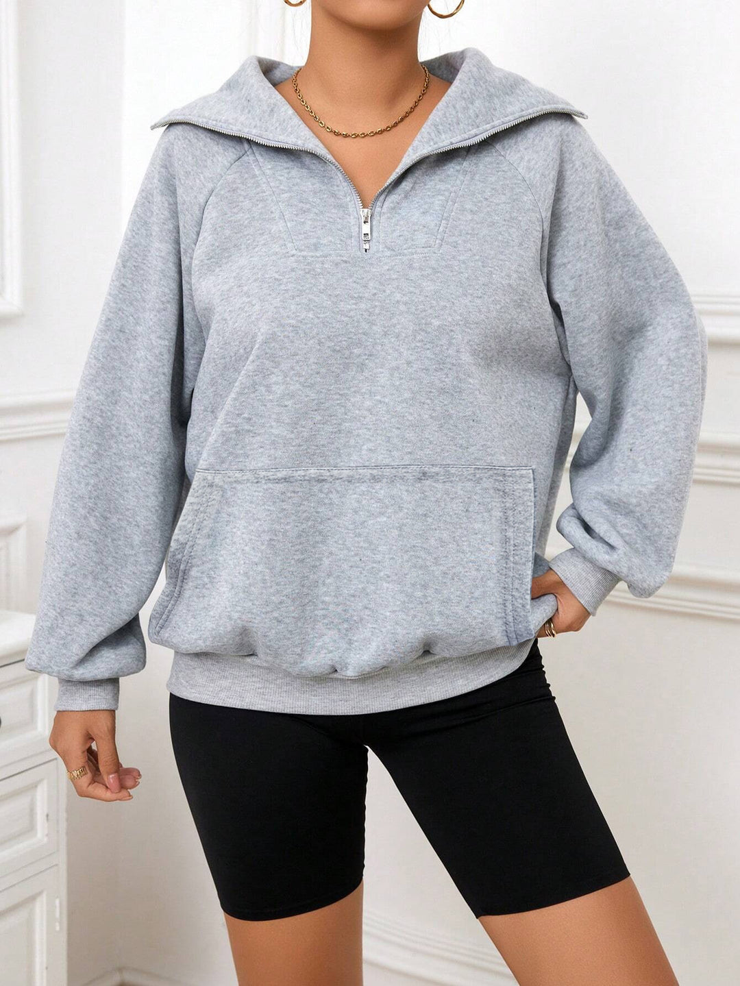 Dame Sportslig Hoodie med lynlås og praktiske lommer Stilla