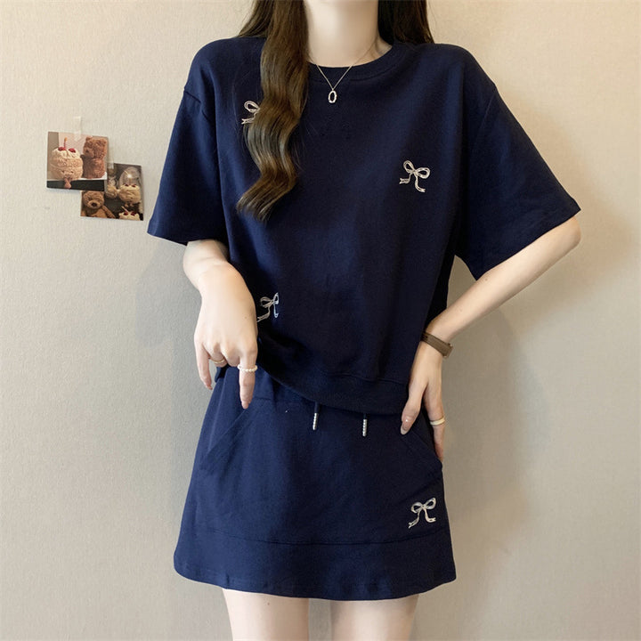 Dame Crop T-Shirt og Mini Nederdel Sæt Stilla