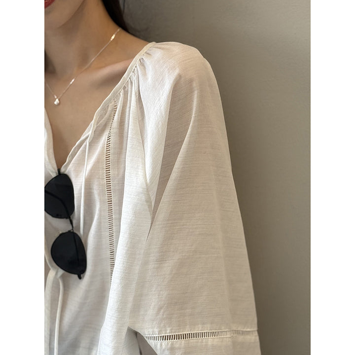 Dame casual oversized bluse med elegante pufærmer og V-udskæring Stilla