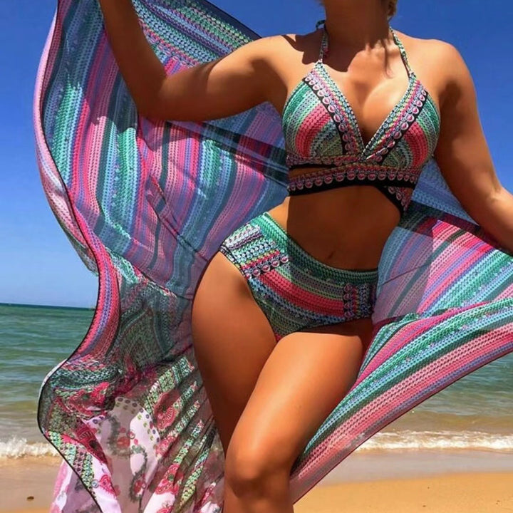 Dame Bikini-sæt med fashionable vikkedesign og raffinerede flæser Stilla