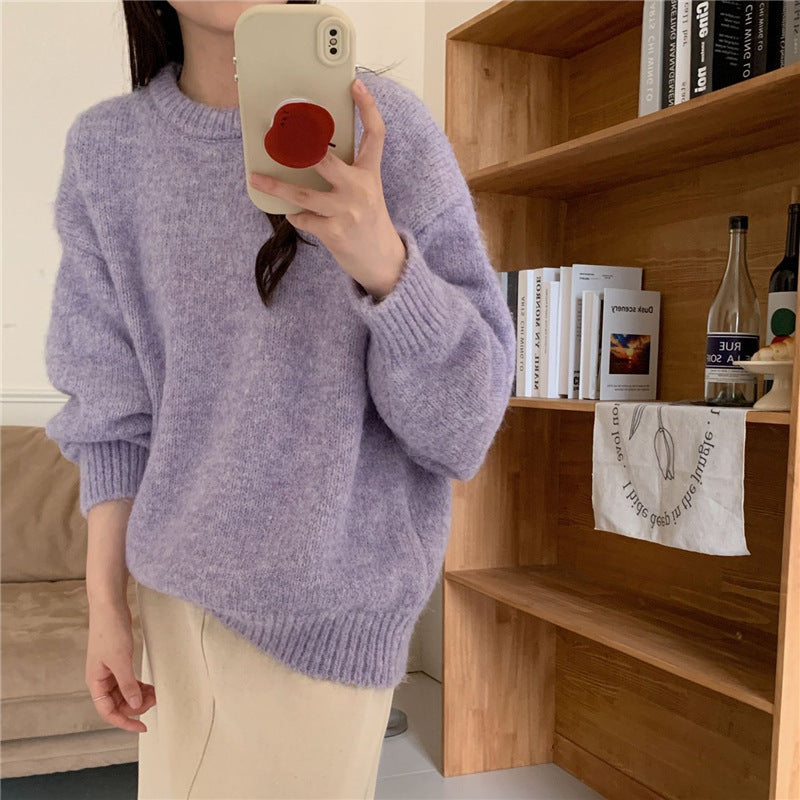 Kvinders fluffy oversized sweater lavet af blødt strik Stilla