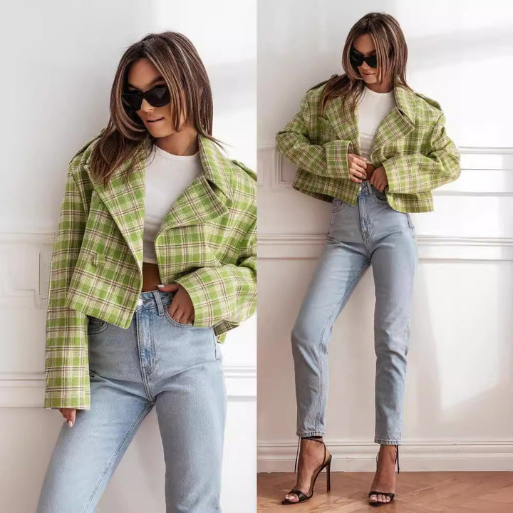 Dameternetternede Cropped Jakke med bredt revers Stilla