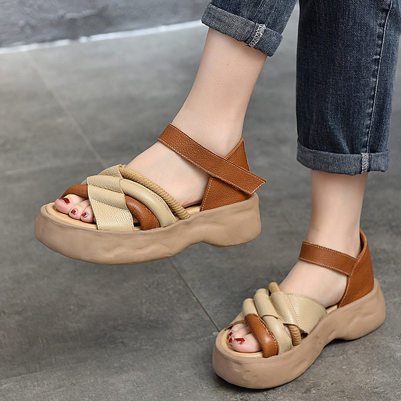 Dame Komfortable Sandaler med moderigtige Rem-detaljer og polstret Sål Stilla