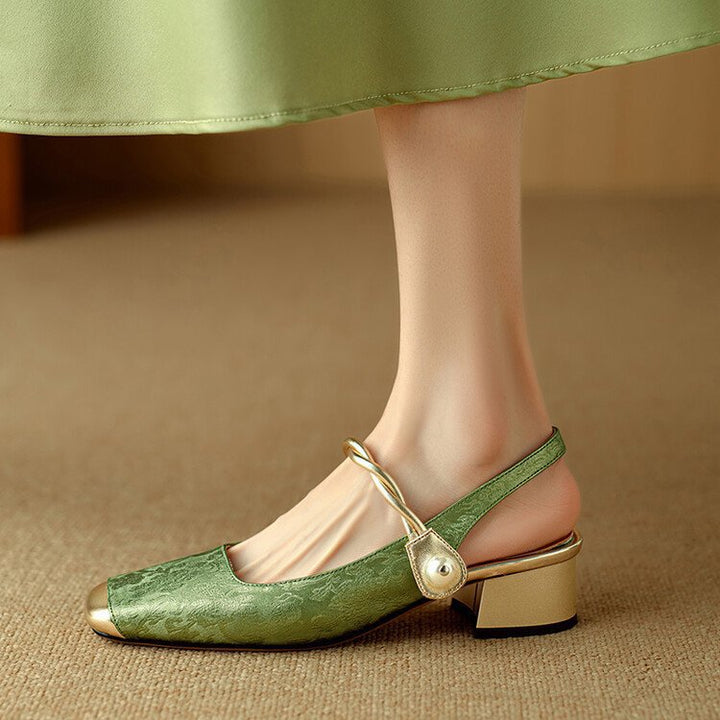 Dame Slingback-pumps med dekorativ perle-detail og elegant blokhæl Stilla