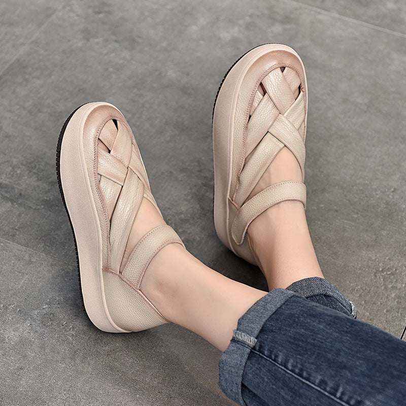 Dame Sandaler med praktisk velcro og trendy rem-design Stilla