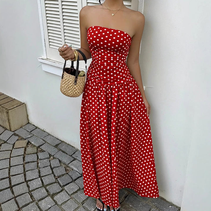 Dame maxikjole med strapless design og prikkemønster Skovae