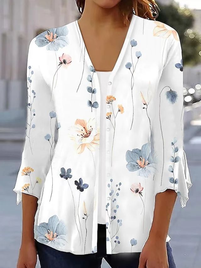 Dame nan let chiffon bluse med akvarel blomstertryk, V-halsudskæring, knapliste og trekvartærmer Skovae