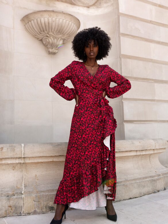 Dame High-Low Ruffle Viskestykke Stilla