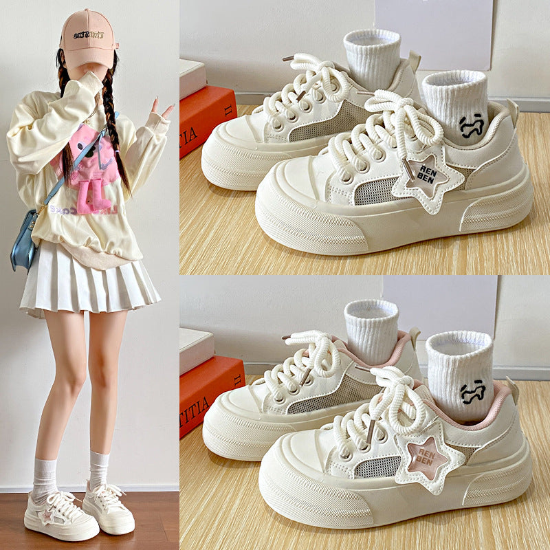 Dame Sneakers med åndbart mesh-overmateriale og trendy plateau sål Stilla