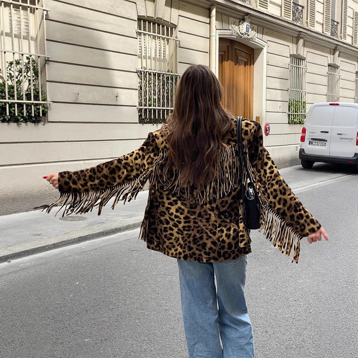Dame leopard-veloursjakke med frynser og moderne snit Stilla